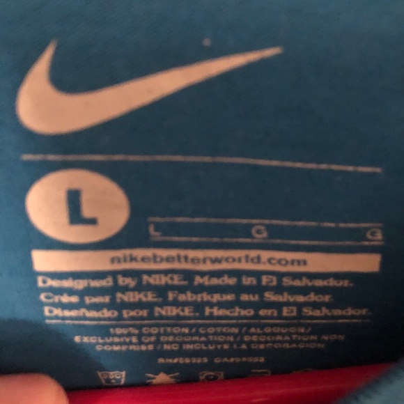 Nike Legend Status Shirt - Picture 2 of 2